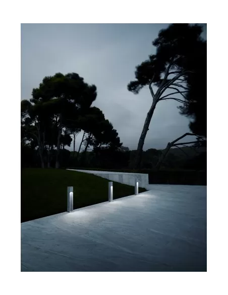 Flos 538002.2 Klein h.500 4,5w 220-240v ww c/al base